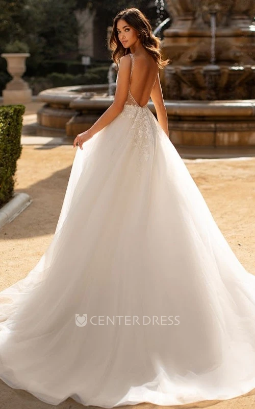 Adorable A-Line Chiffon Wedding Dress with Appliques Casual or Romantic Charm