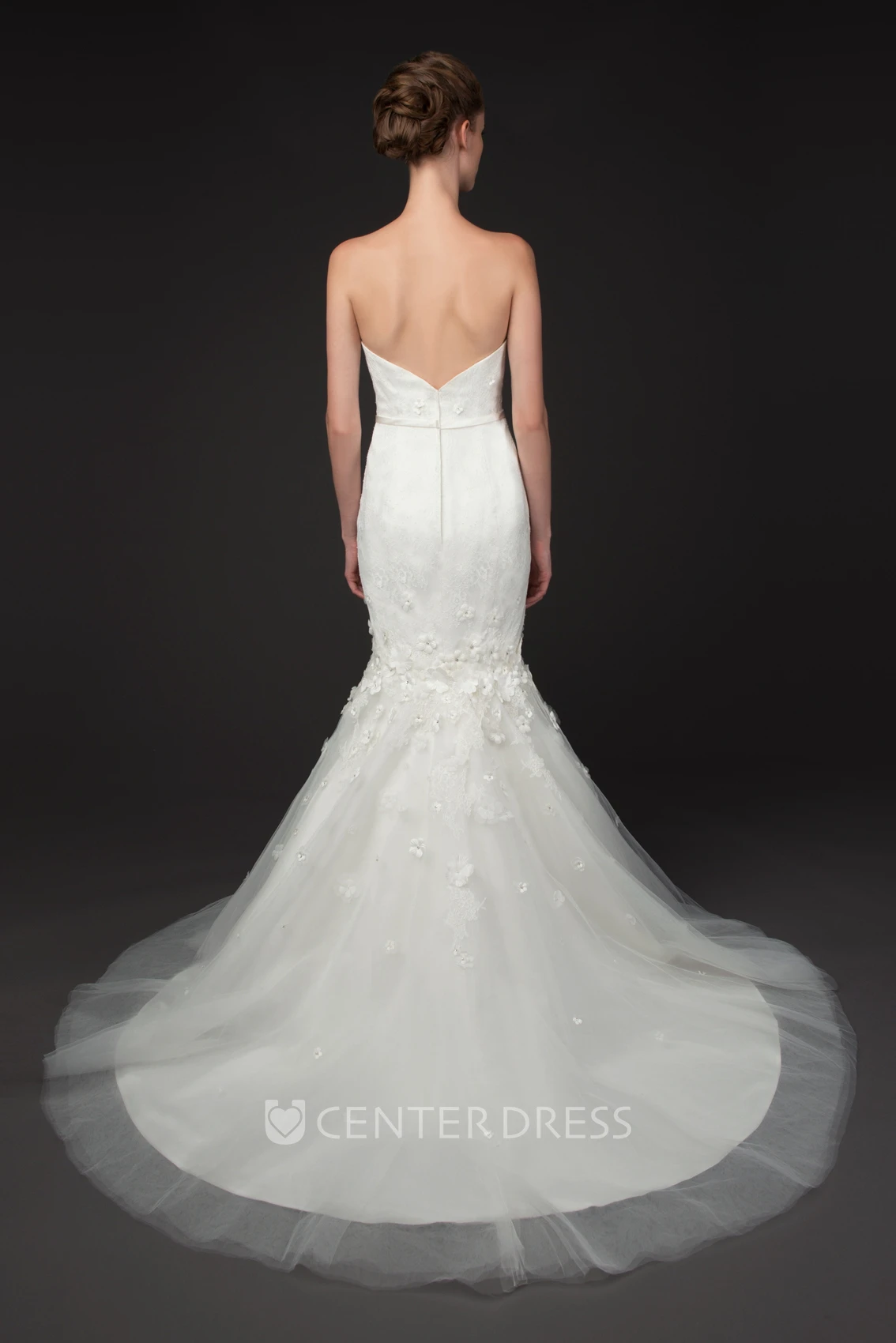 Floor-Length Mermaid Floral Strapless Tulle Wedding Dress With Court Train