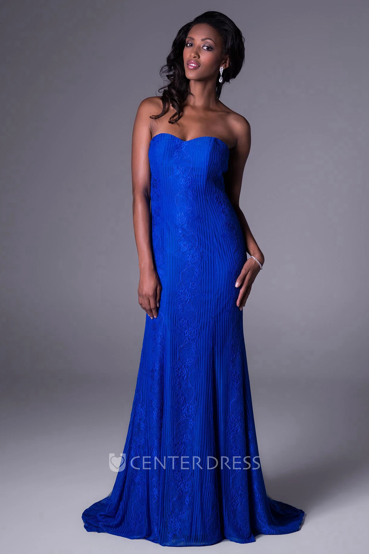 Floor-Length Pleated Strapless Lace Bridesmaid Dress With Brush Train