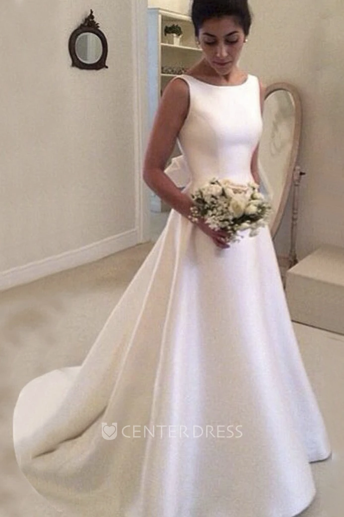 Demure Sleeveless Bateau Neck A-line Pleated Satin Gown With Deep-v Back