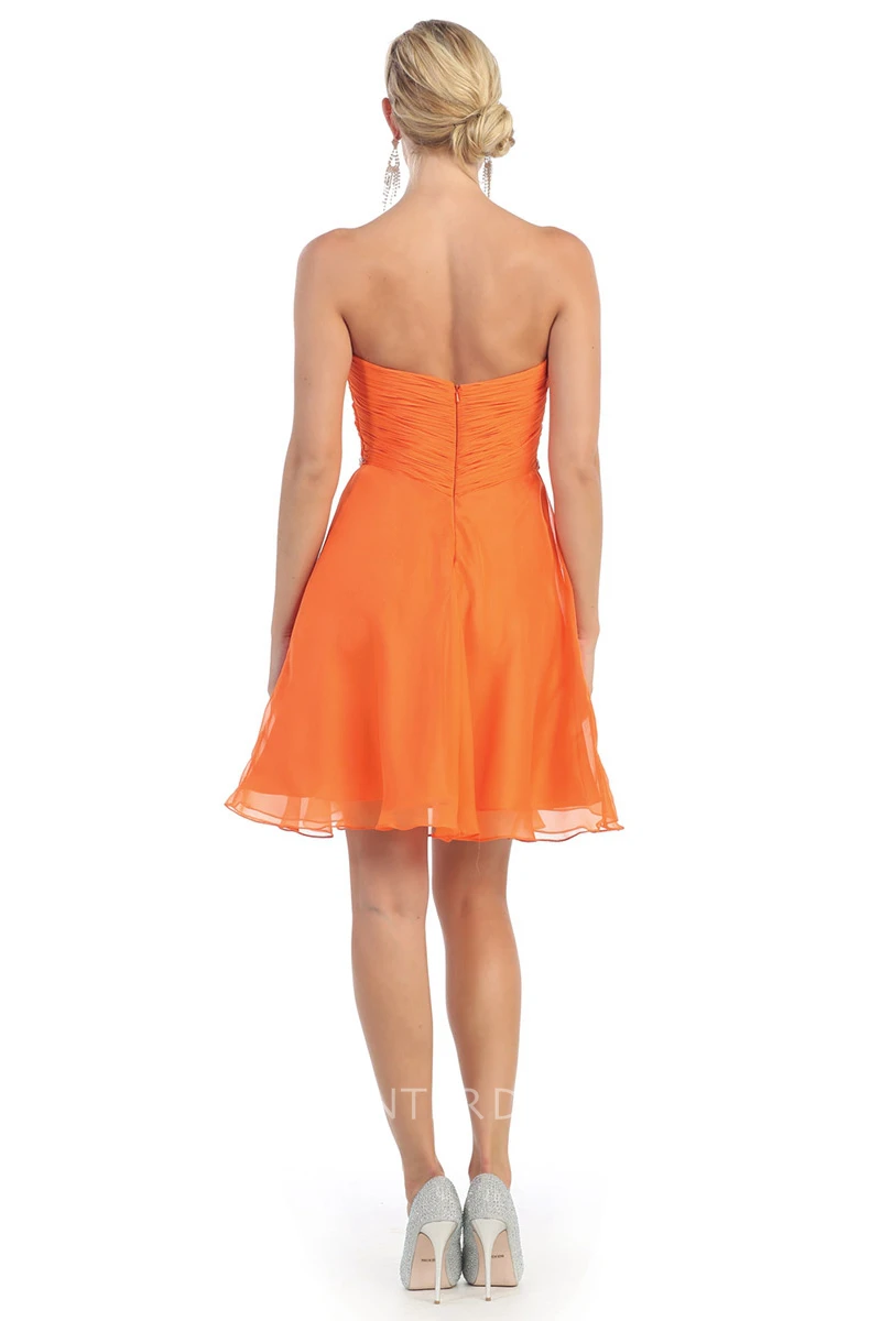 A-Line Short Sweetheart Sleeveless Chiffon Zipper Dress With Beading And Ruching