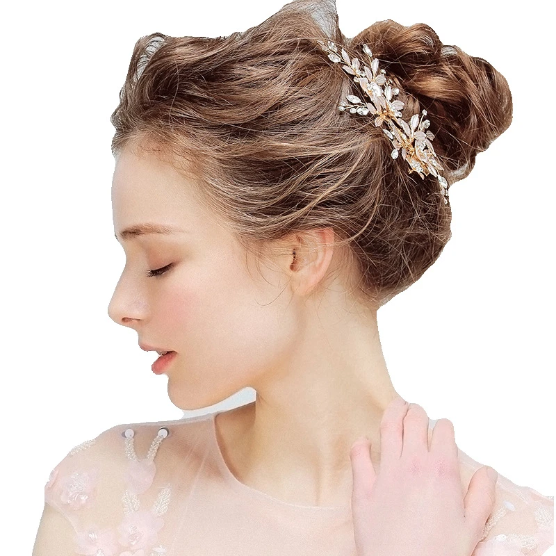 Forest Style Elegant Hair Clips with Flowers and Leaves