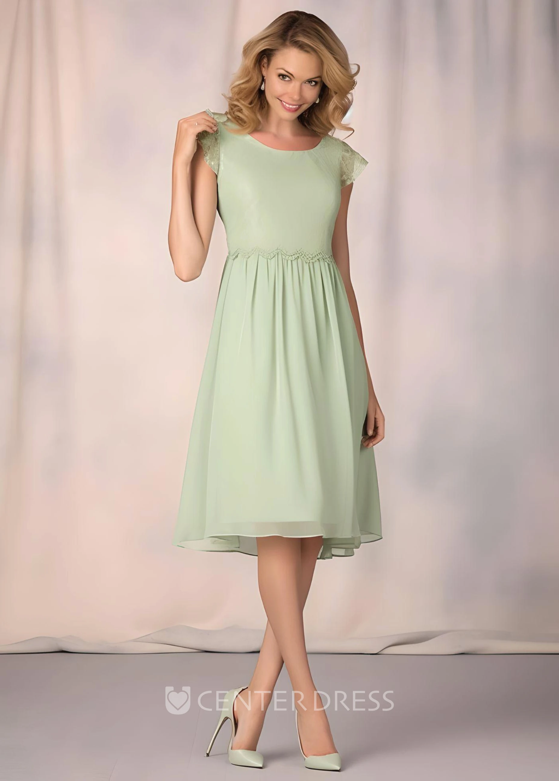 Simple A-Line Chiffon Mother of the Bride Dress Bateau Neck Modest Knee-length
