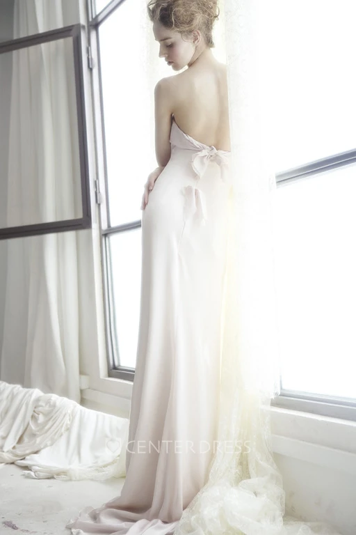 Sheath Strapless Sleeveless Bowed Floor-Length Wedding Dress With Backless Style And Brush Train