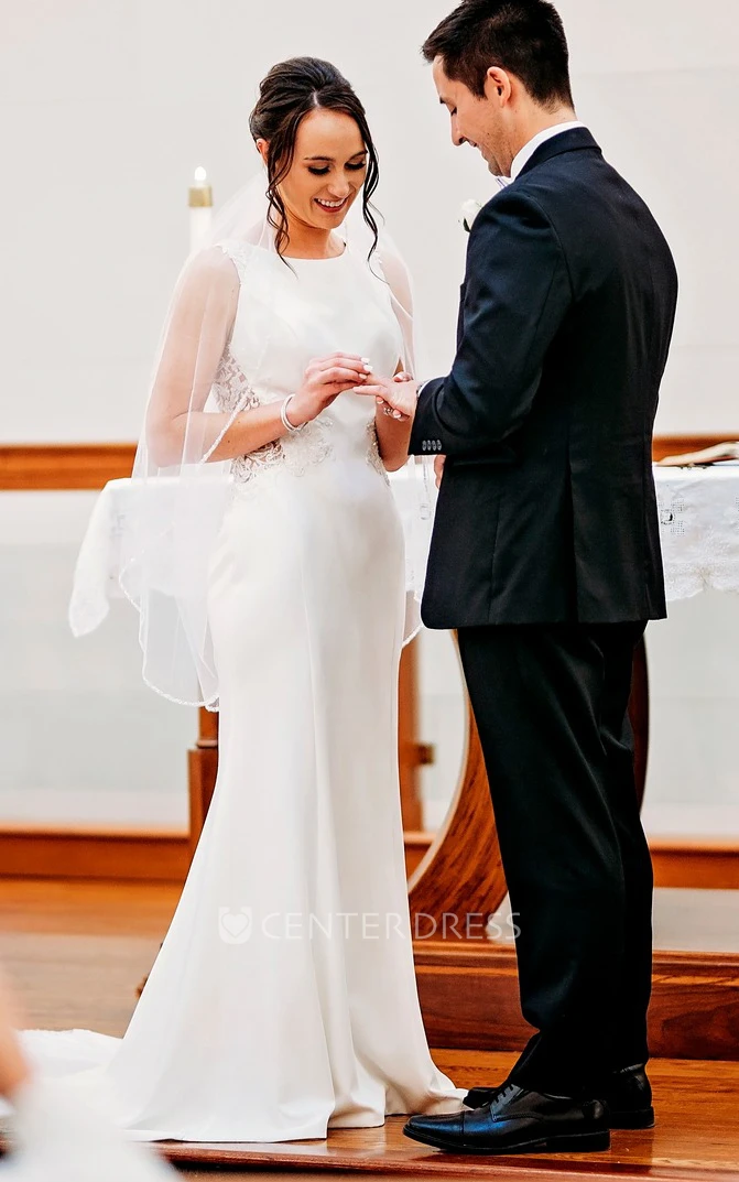 Jewel Neck Floor-length Mermaid Sleeveless Wedding Dress Bride Gowns with Appliques