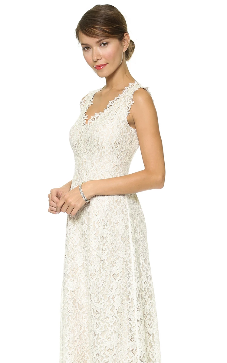 Low-V Neckline Sheath Lace Floor-length Dress With Side Draping