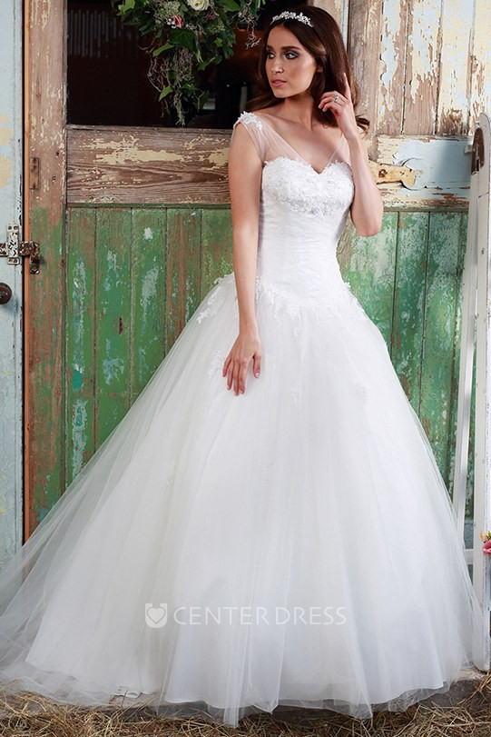 Ball Gown Sleeveless Floor-Length Appliqued Tulle Wedding