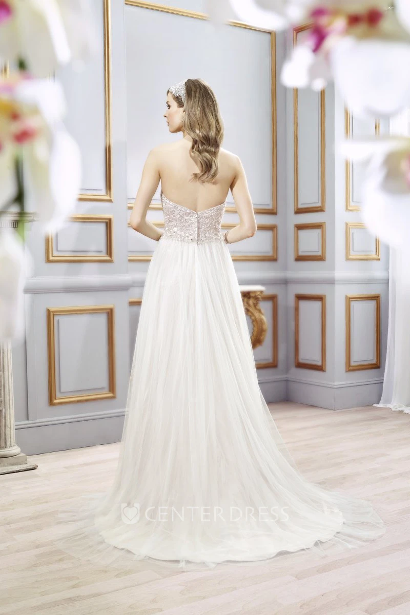 Sheath Pleated Sweetheart Tulle Wedding Dress With Beading