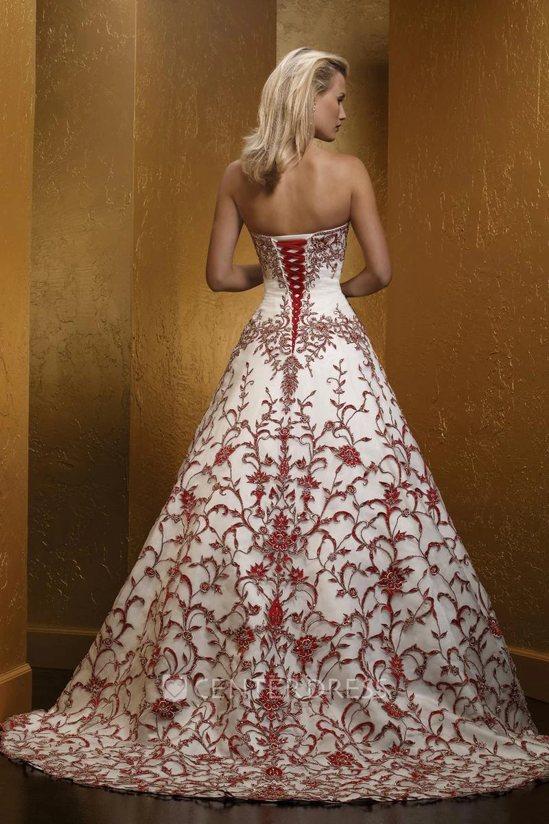 A-Line Embroidered Sweetheart Floor-Length Sleeveless Wedding Dress With Ruching And Beading