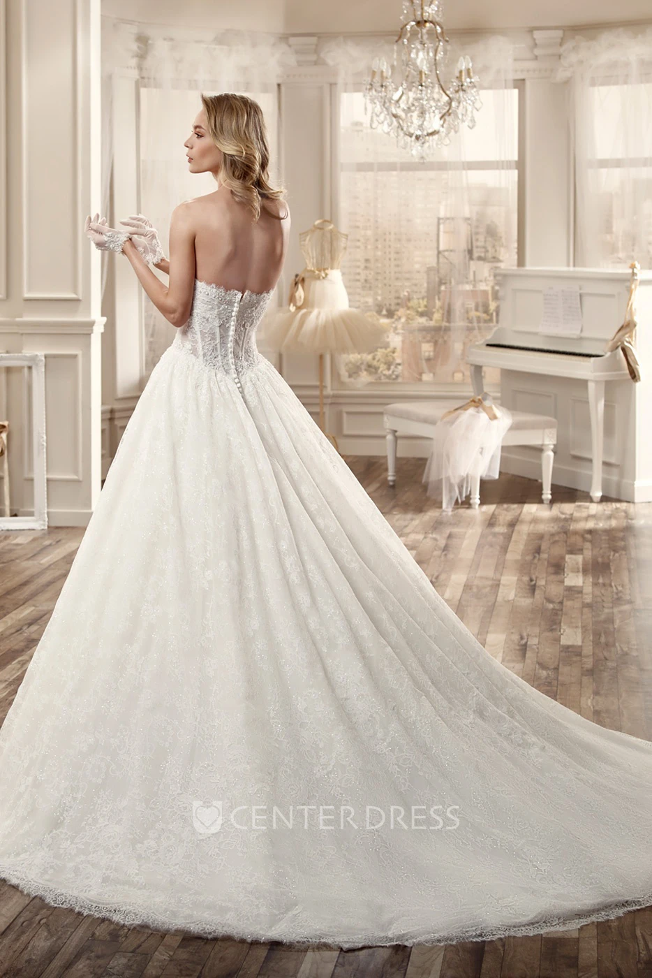Sweetheart Wedding Dress with Appliques and Pleated Skirt