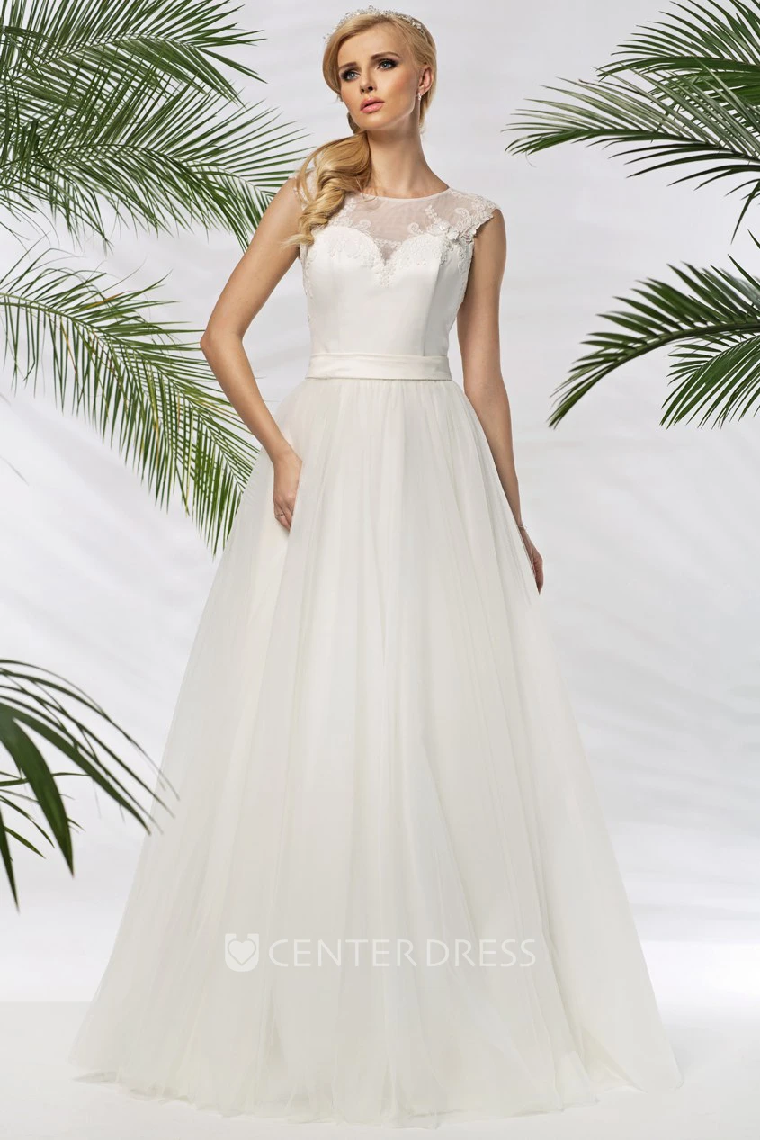 A-Line Floor-Length Sleeveless Scoop-Neck Appliqued Tulle&Satin Wedding Dress