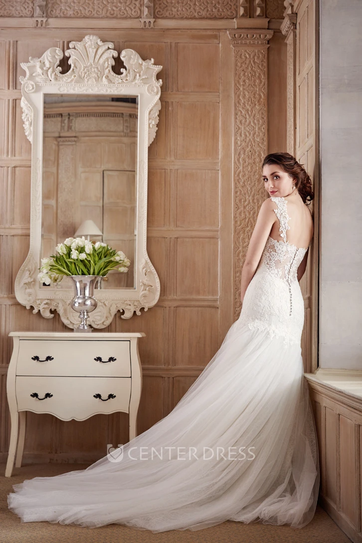 Straps Long Appliqued Lace&Tulle Wedding Dress With Court Train