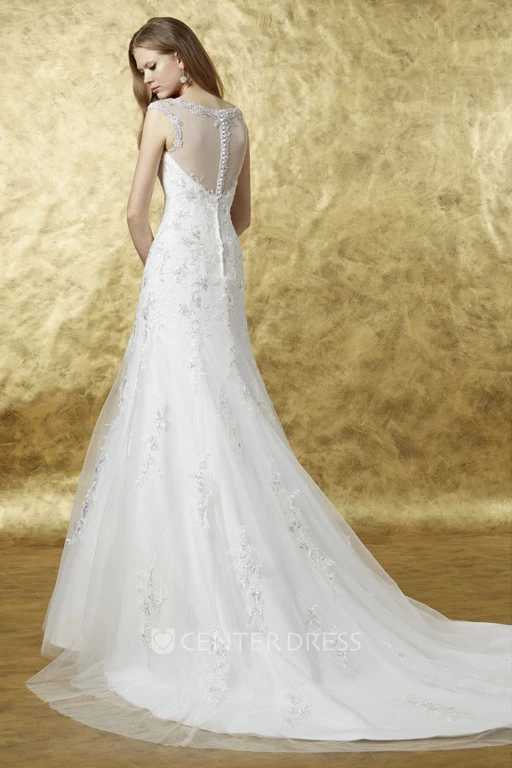 A-Line Floor-Length Appliqued Scoop Cap-Sleeve Tulle Wedding Dress With Illusion Back And Chapel Train