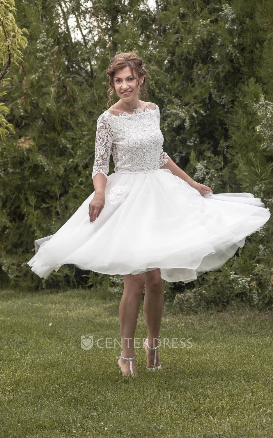Vintage Inspired Tea Length Tulle Spring Wedding Dress With Lace Bodice