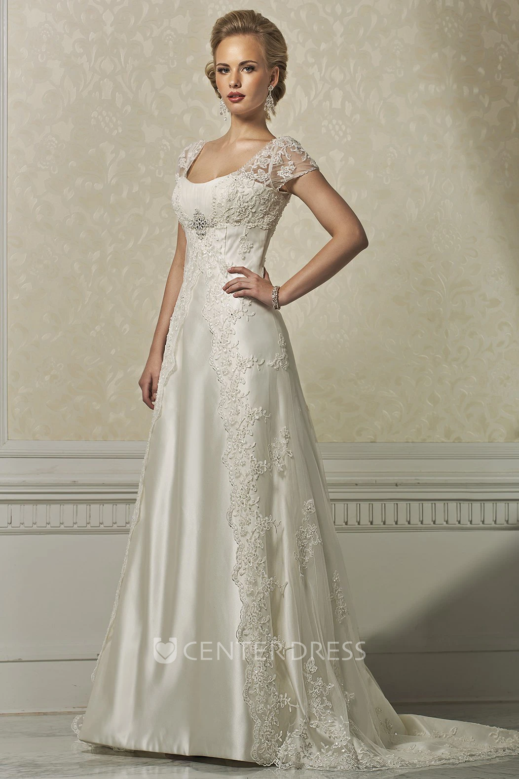 Sheath Long Cap-Sleeve Appliqued Square-Neck Satin&Lace Wedding Dress