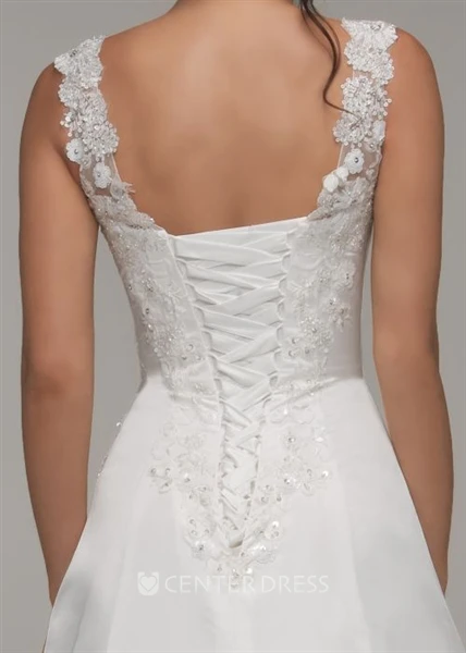 A-Line Side-Draped Floor-Length V-Neck Sleeveless Stretched Satin Warm Wedding Dress With Appliques