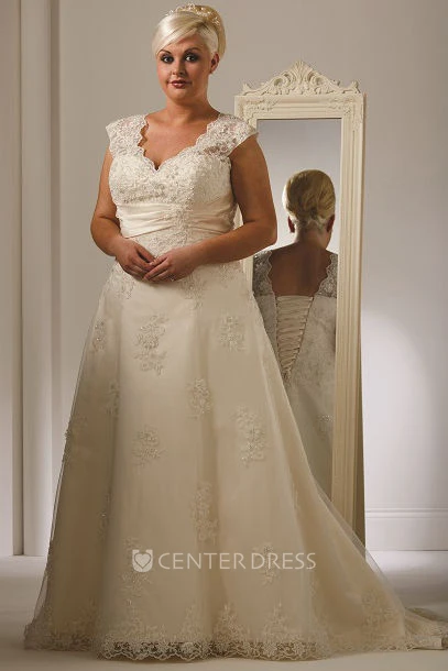 Plus Size Scalloped V Neck Allover Lace Bridal Gown With Lace Up