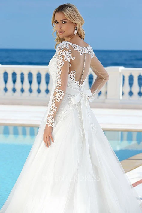 Scoop Floor-Length Long-Sleeve Appliqued Tulle Wedding Dress