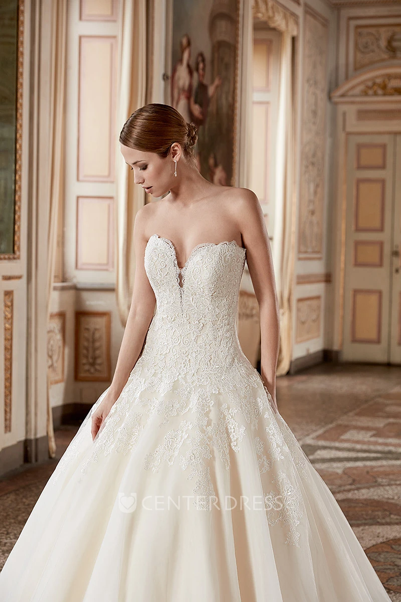 Ball Gown Sweetheart Long Tulle&Lace Wedding Dress With Appliques And V Back