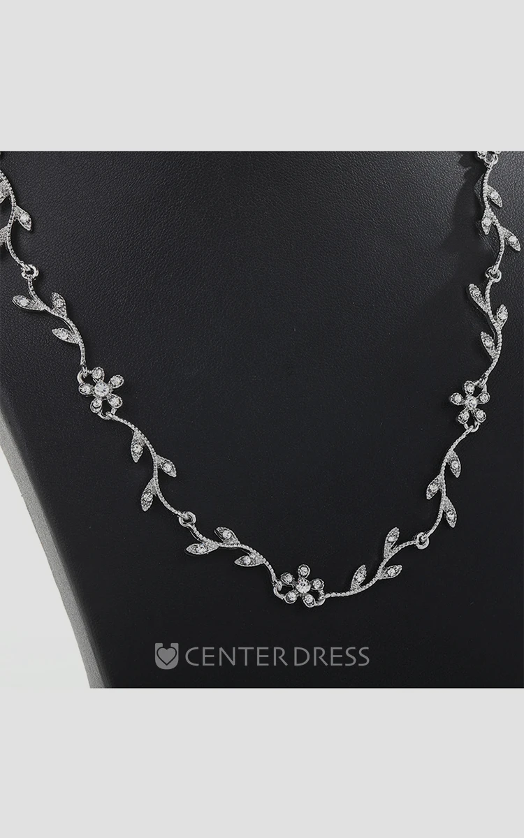 Elegant Flower Design Rhinestone Necklace and Earrings Jewelry Set