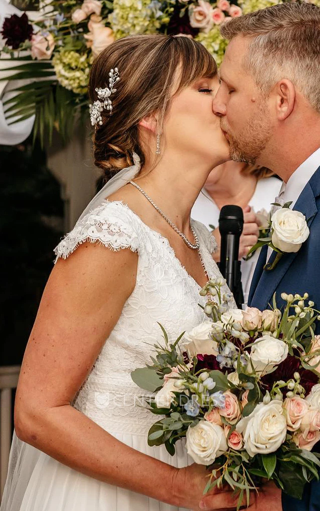 Modest Cap Sleeve Low V-Neck Illusion Back A-Line Lace Tulle Winter Wedding Dress with Train