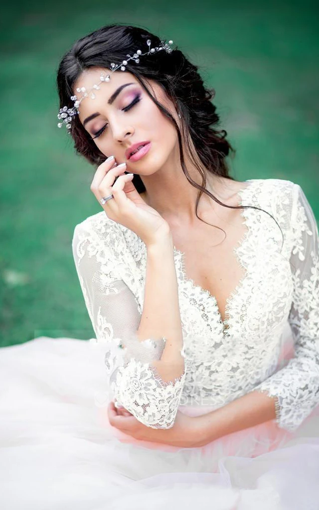 A-Line Short V-Neck Long Sleeve Bell Cap Zipper Tulle Lace Dress