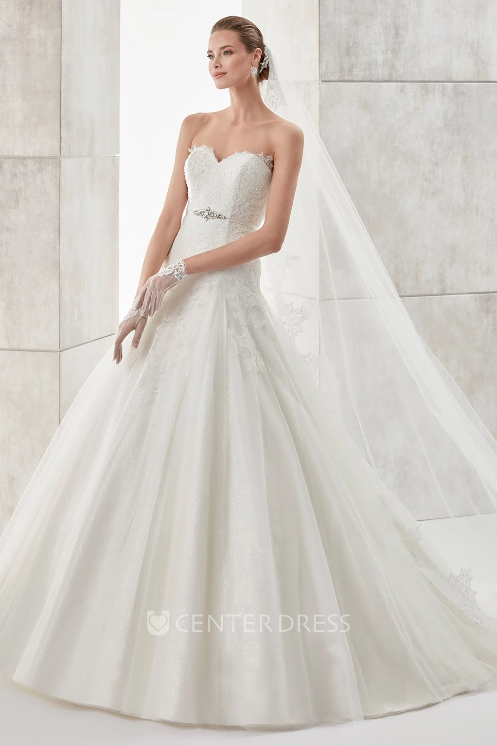 Sweetheart Pleating A-line Wedding Dress with Beaded Belt and Lace Bodice