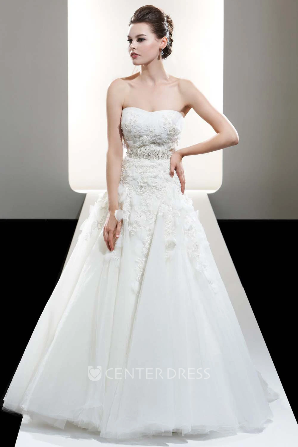 A-Line Strapless Lace Tulle Wedding Dress With Flower And Beading