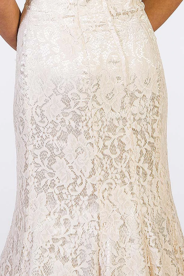 Mermaid Floor-Length Sleeveless High-Neck Appliqued Lace Prom Dress