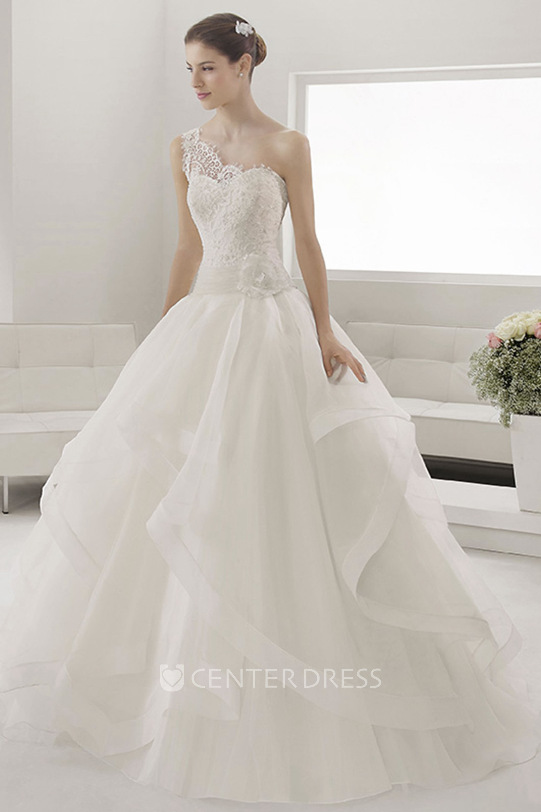 Layered organza outlet skirt wedding dress