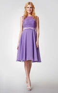 Sleeveless Bateau Neck Knee Length Chiffon Dress With Lace Bodice