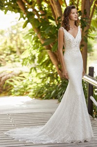 Sleeveless Court Train Elegant Open Back V-neck Lace Mermaid Wedding Dress