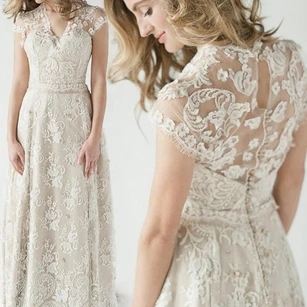 Modest Champagne Short Sleeve Wedding Dress With Cap Sleeves, V Neck, And  Lace Tulle 2019 Collection From Totallymodest, $78.97