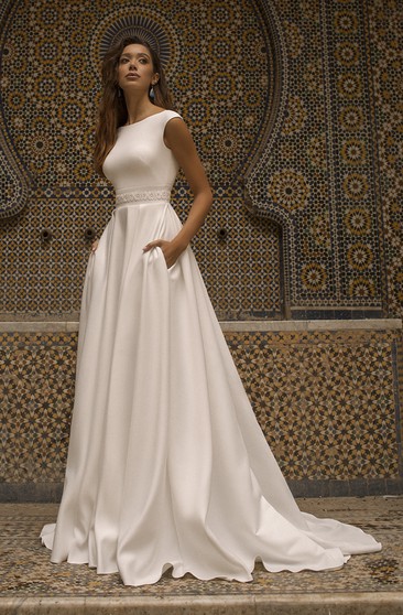 simple cream wedding dresses