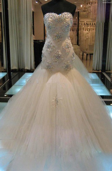 sweetheart neckline wedding dress mermaid