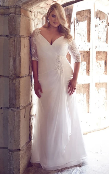 Sheath Draped V-Neck Half-Sleeve Chiffon Plus Size Wedding Dress With Broach