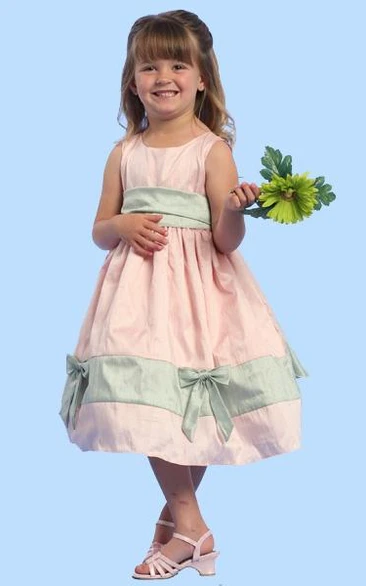 Tea-Length Sleeveless Bowed Satin Flower Girl Dress