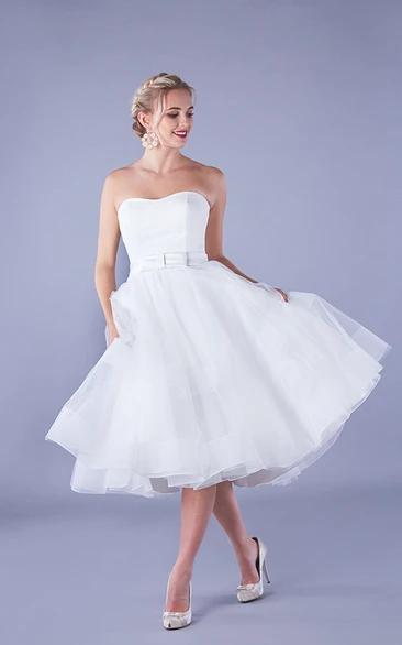 Simple Organza A-line Strapless Belt Knee-length Ruched Wedding Dress