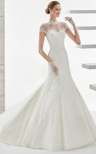 High-Neck Mermaid Long Wedding Dress With T-Shirt Sleeves And Illusive Design