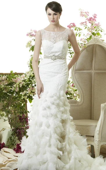 Sheath Sleeveless Bateau Floor-Length Ruffled Lace Wedding Dress With Appliques And Waist Jewellery