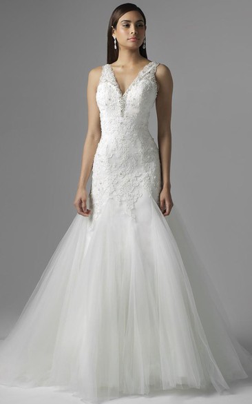 A-Line Sleeveless V-Neck Floor-Length Appliqued Tulle&Lace Wedding Dress With Beading And Deep-V Back