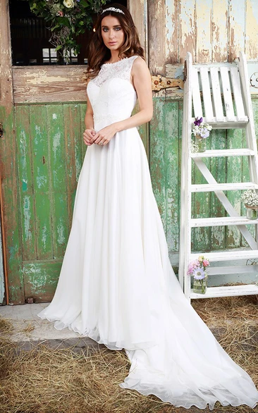 Sheath Sleeveless Scoop-Neck Long Chiffon Wedding Dress With Appliques And Illusion