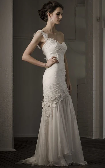 Sheath Appliqued Maxi One-Shoulder Sleeveless Lace Wedding Dress With Pleats And Flower