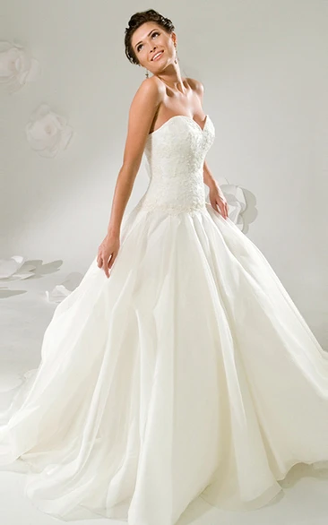 A-Line Maxi Sweetheart Satin Wedding Dress With Lace And Brush Train