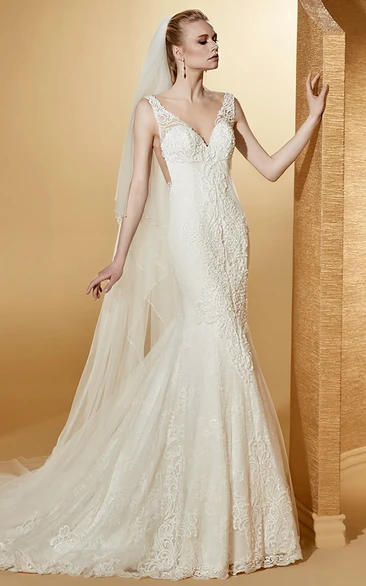 Chic Cap sleeve Mermaid Lace Wedding Gown with Illusive Appliques Straps and Court Train 