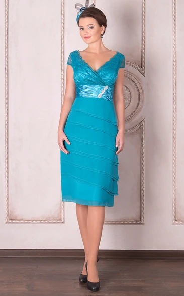 Knee-Length Tiered V-Neck Cap Sleeve Chiffon Mother Of The Bride Dress