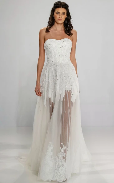 A-Line Sweetheart Sleeveless Maxi Appliqued Tulle Wedding Dress With Zipper Back And Beading
