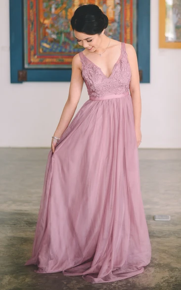 Sexy Sleeveless V-neck A Line Tulle and Lace Evening Dress