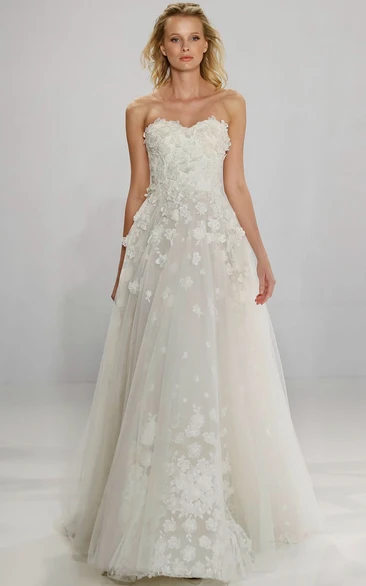 A-Line Sweetheart Floor-Length Tulle Wedding Dress With Flower And V Back