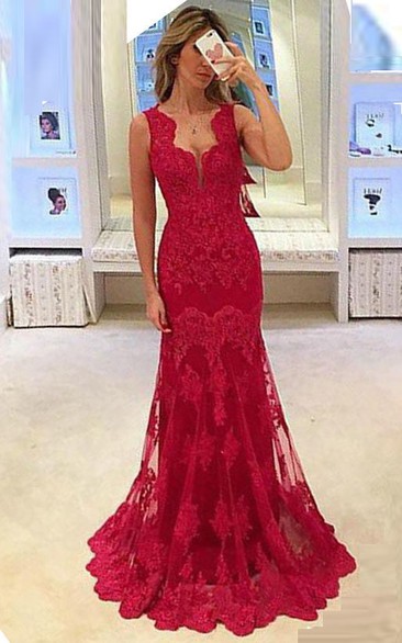 2019 Dark Red Lace Applique Two Piece Prom Dress With Pockets With